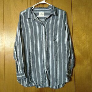 American Eagle Oversized Fit Women's Small Button Front Gray White Striped
